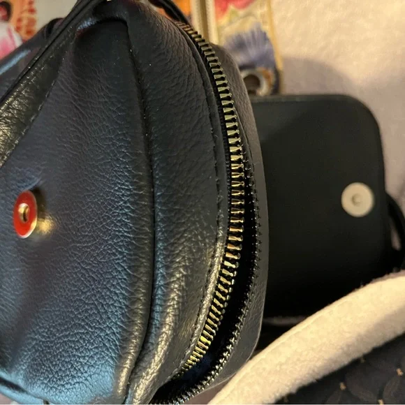 Floral and Solid Crossbody Bag Set - Picture 5 of 6